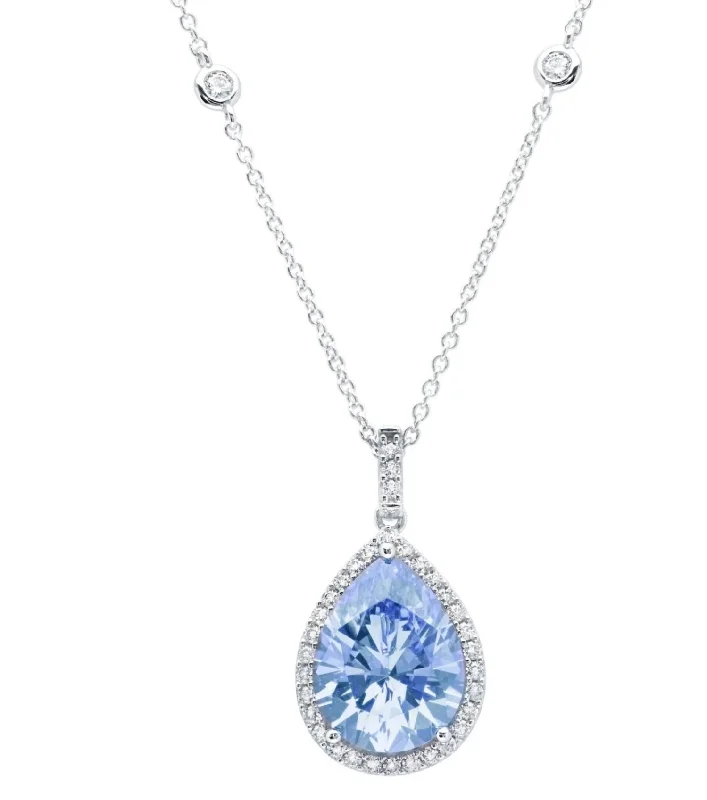 Women's Quartz Pendant Necklace In Pear Blue