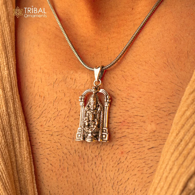 925 sterling silver vintage stylish Hindu idol tirupati balaji and Laxmi Pendant, amazing design Krishna pendant gifting jewelry ssp1541