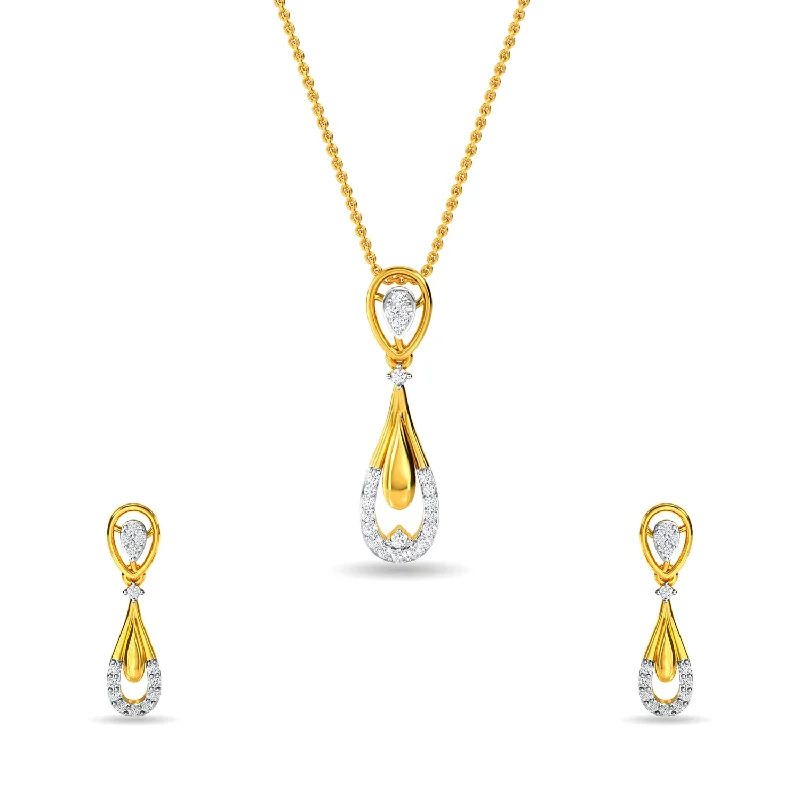 Unlock Unbeatable Jewelry Deals Before They’Re Gone Davina Pendant Set