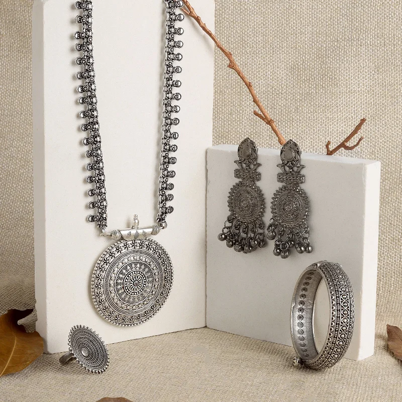 Must-Have Jewelry At Unbelievable Discounts Teejh Pandya Oxidised Silver Jewellery Gift Set