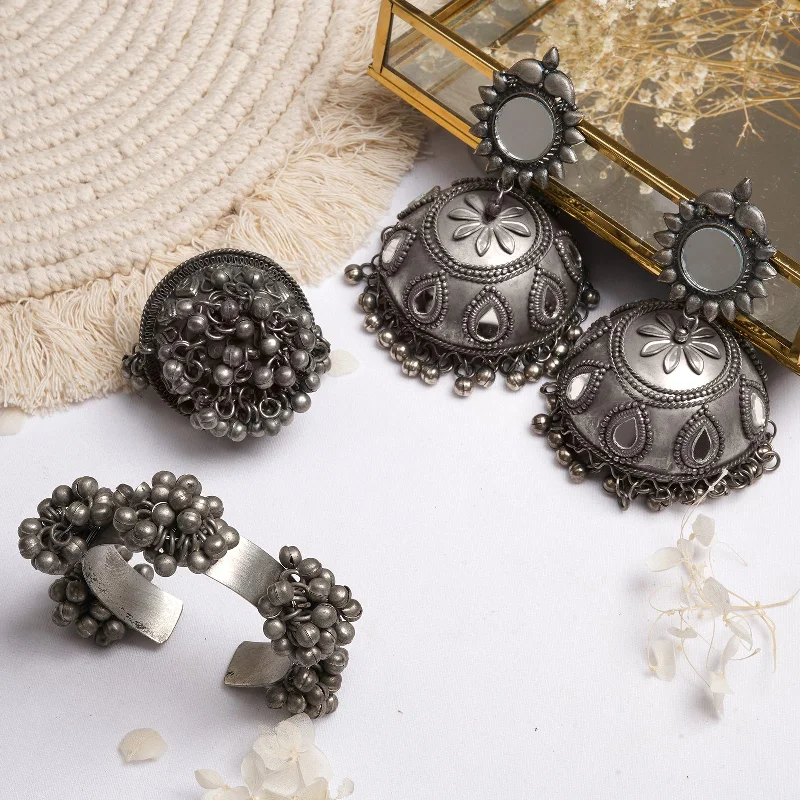 Grab Your Favorite Jewelry At The Lowest Prices Teejh Ranita Silver Oxidised Jewelry Gift Set